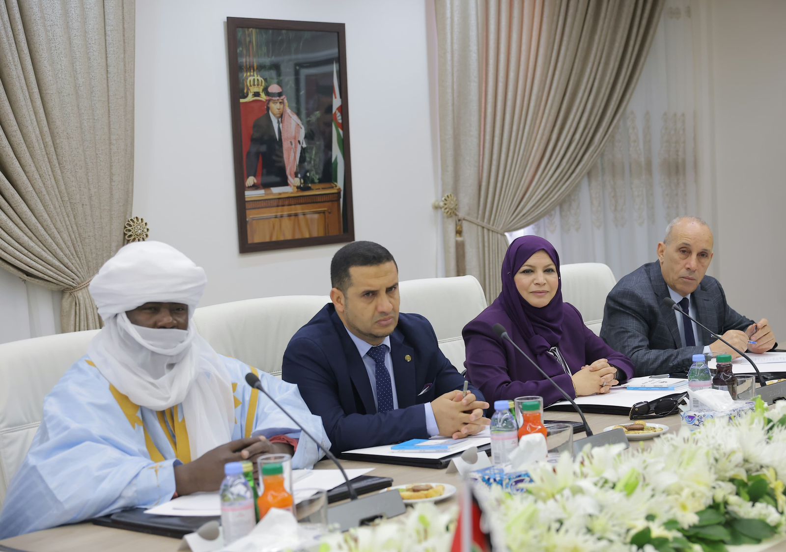 Madar Al-Saa Images 0.08501705887814759