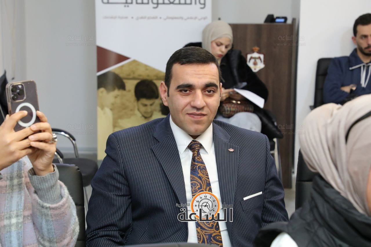 Madar Al-Saa Images 0.9771942863439578