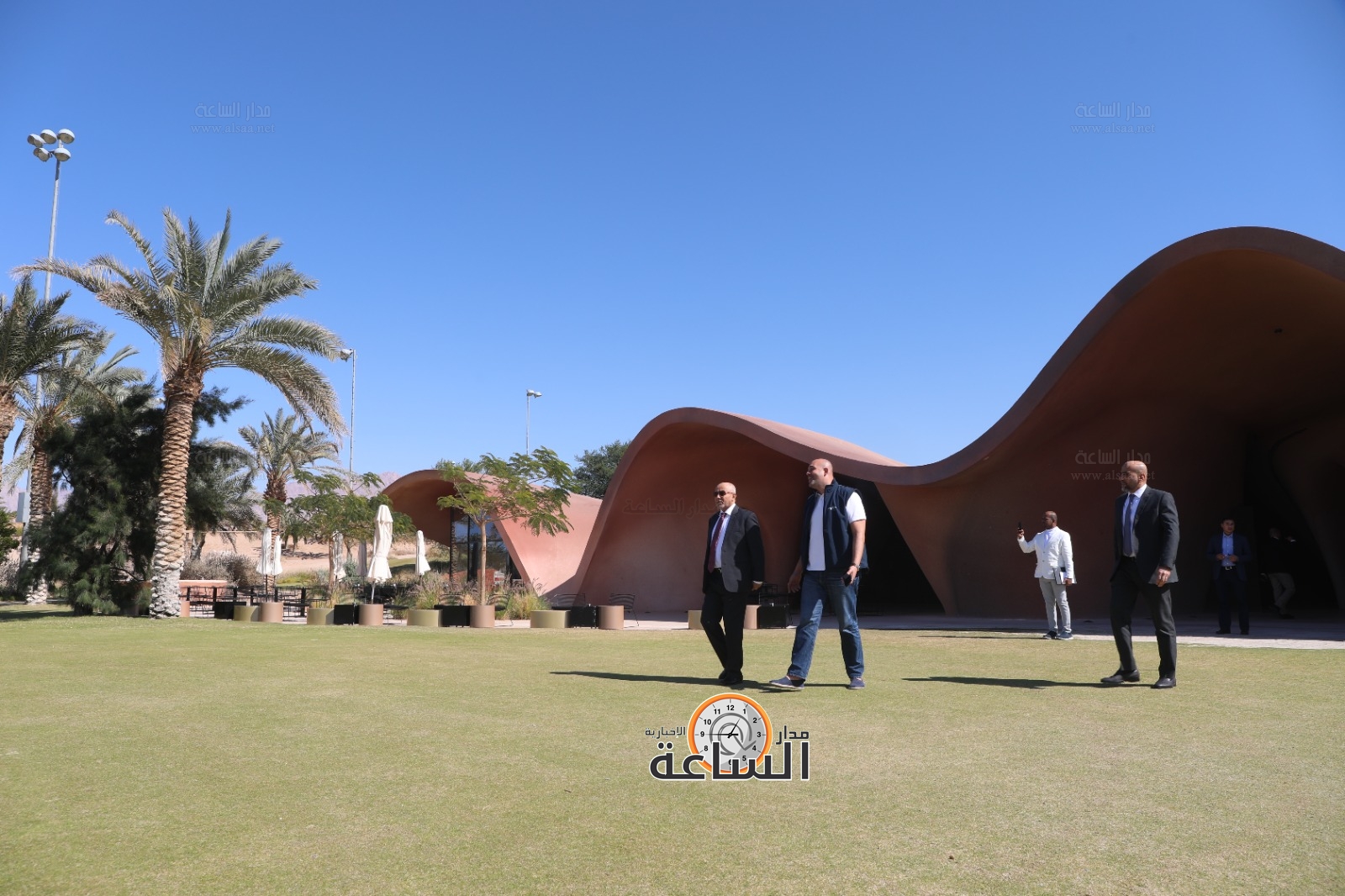 Madar Al-Saa Images 0.48127837885167213