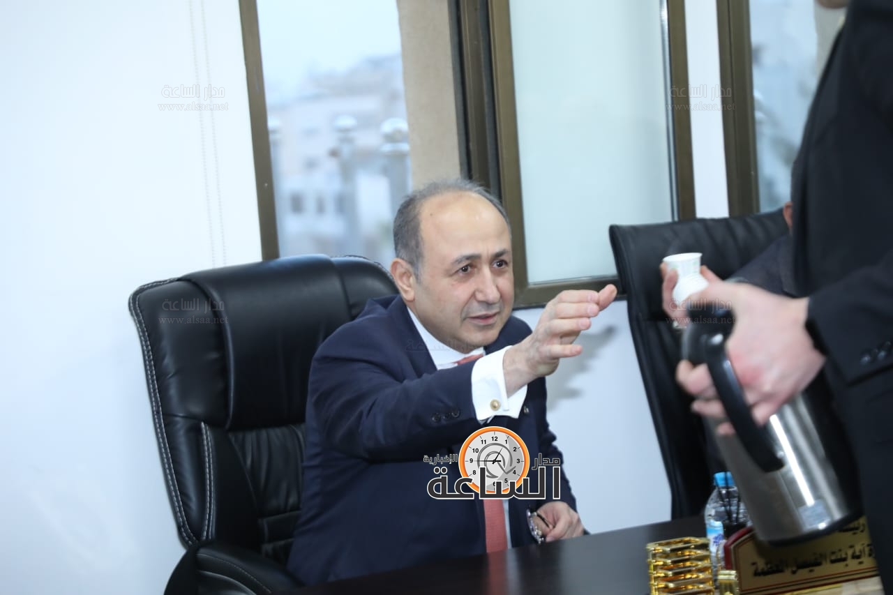 Madar Al-Saa Images 0.722342179419414