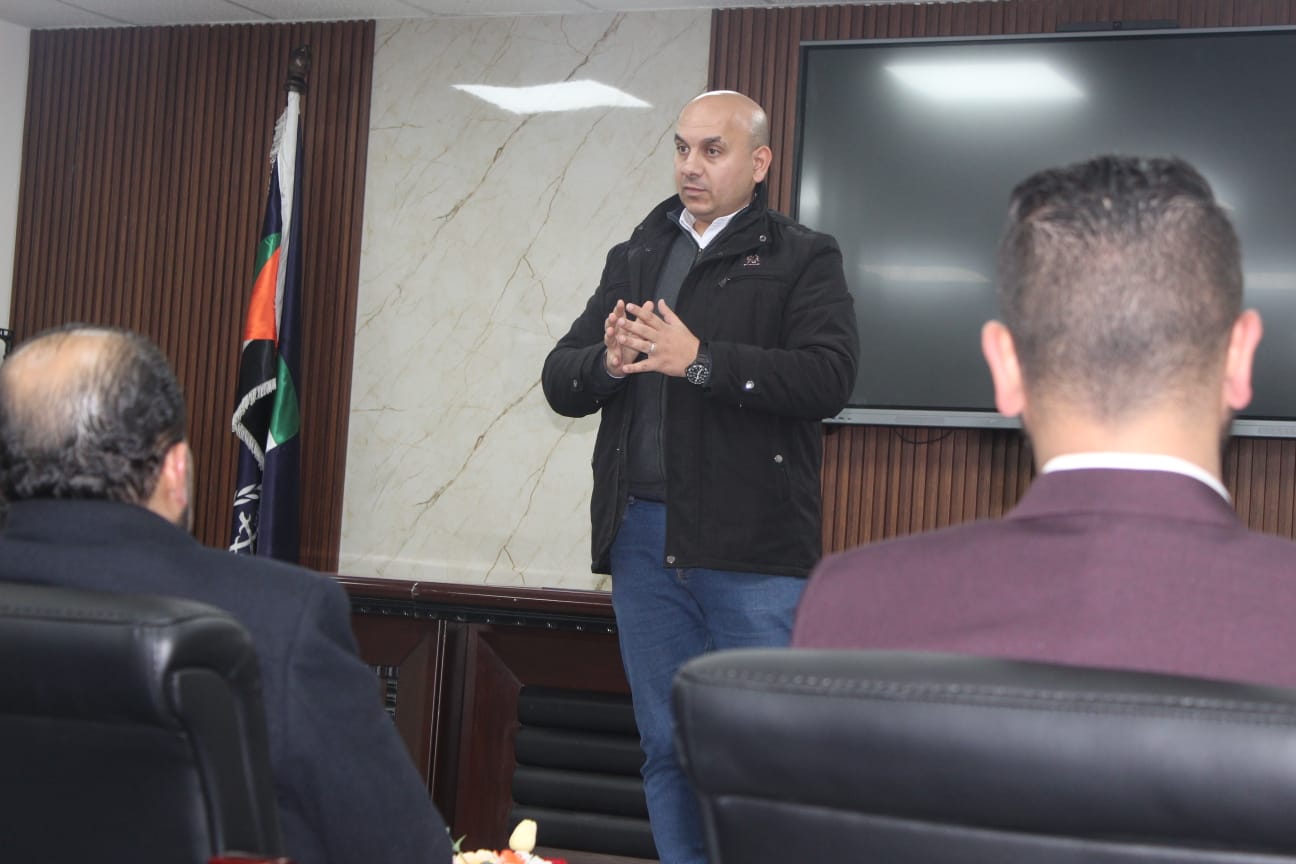 Madar Al-Saa Images 0.17883843499805674