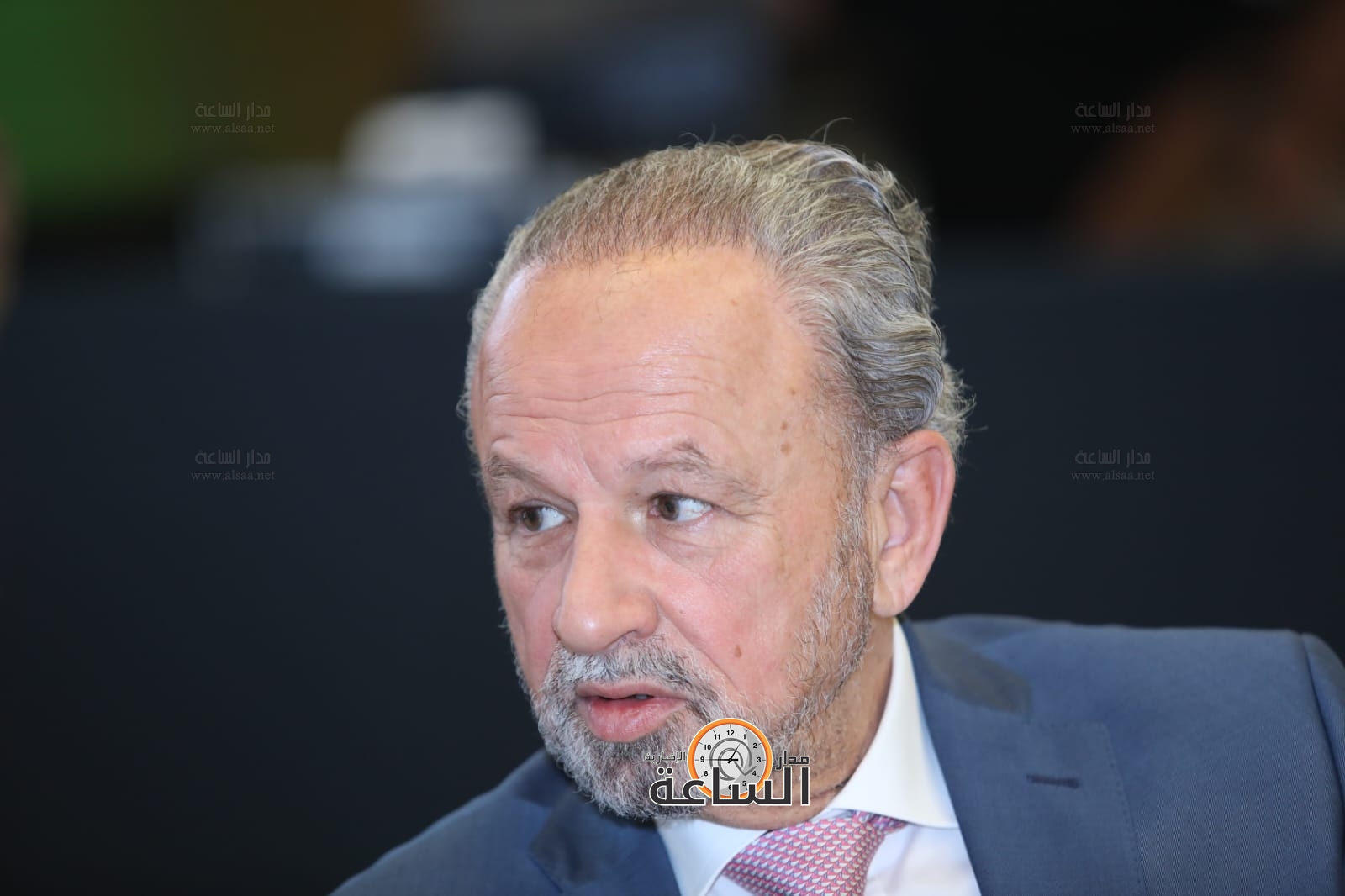 Madar Al-Saa Images 0.46444347937645825