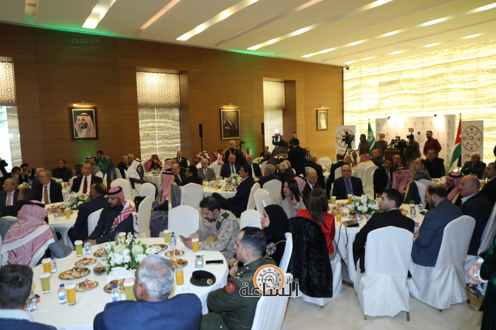 Madar Al-Saa Images 0.0039015556546968533