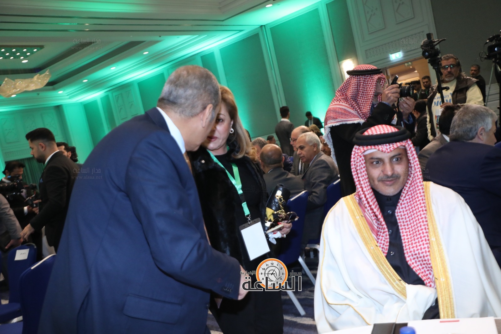 Madar Al-Saa Images 0.4730230334118115