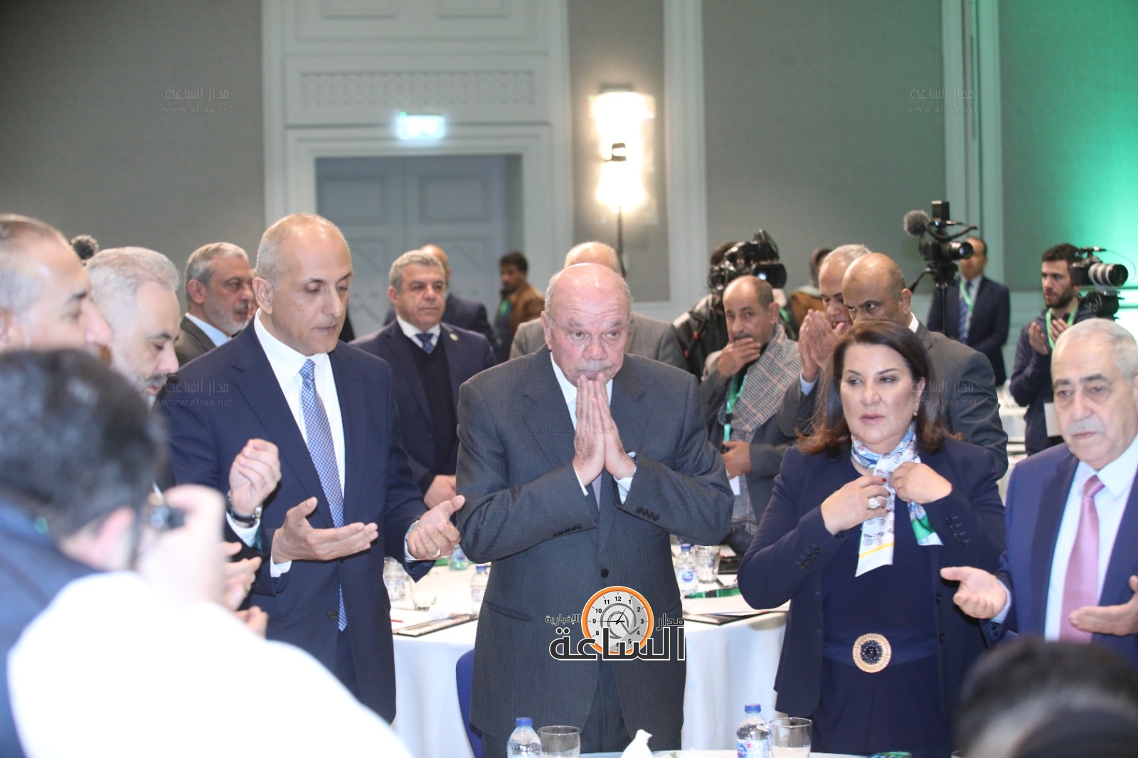 Madar Al-Saa Images 0.8351510965718987