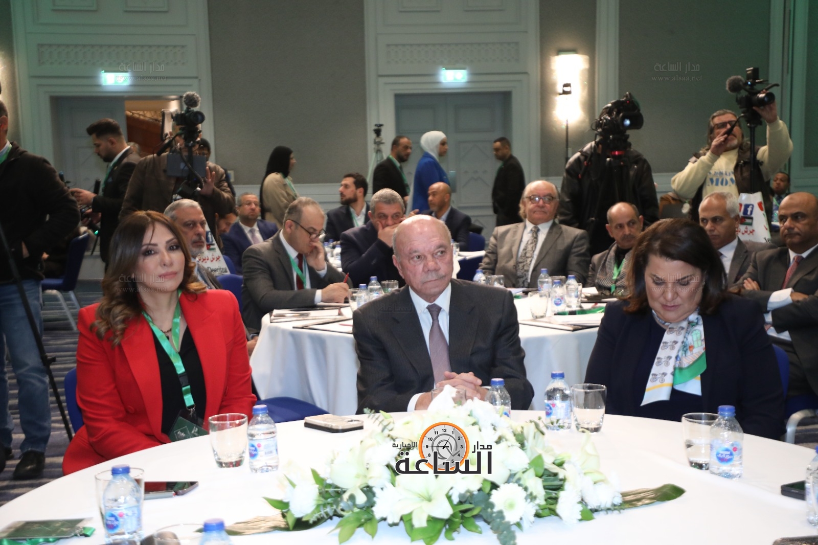 Madar Al-Saa Images 0.06132415110474265