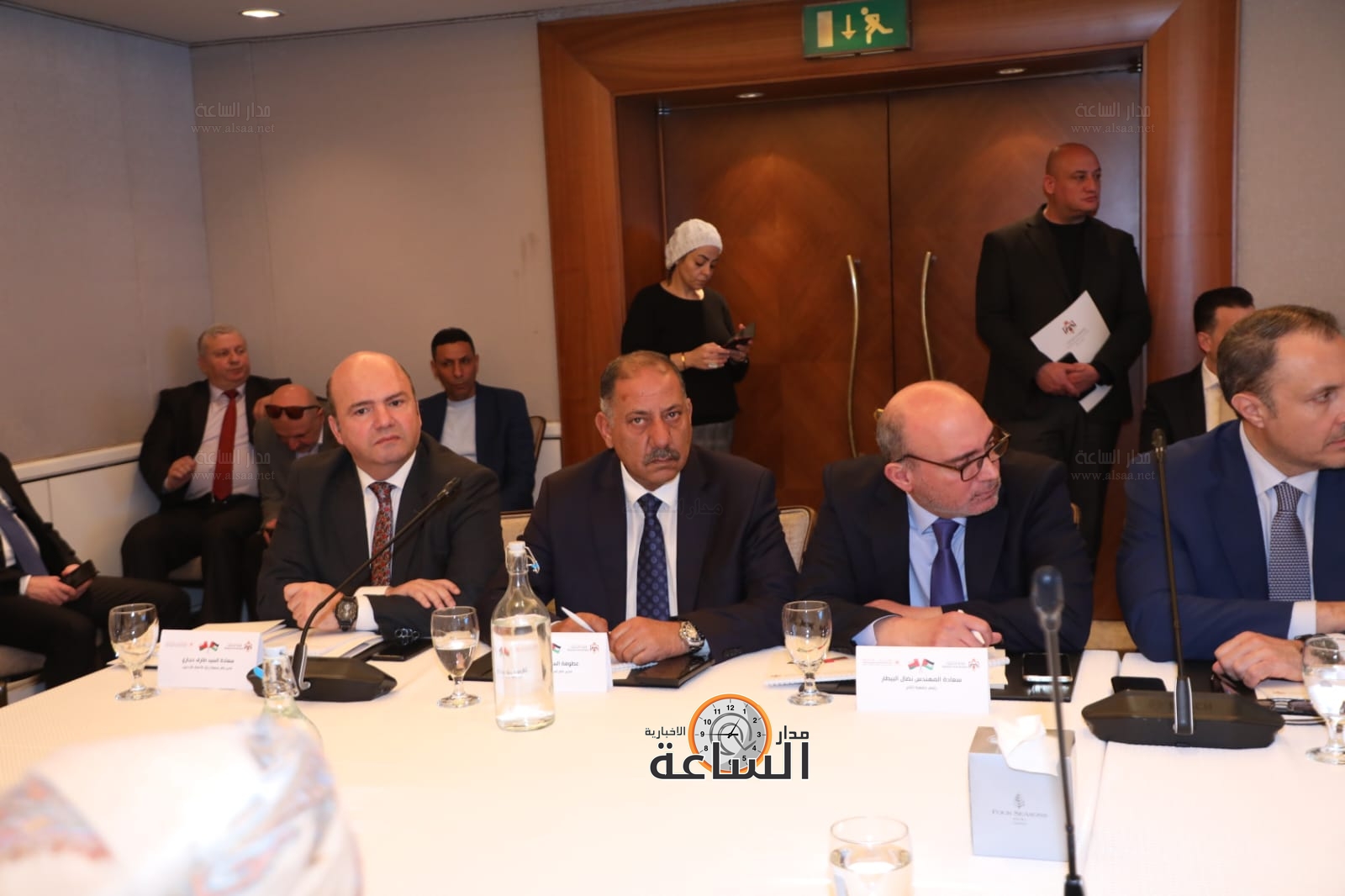 Madar Al-Saa Images 0.003154630049883478