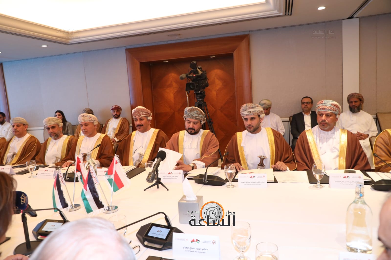 Madar Al-Saa Images 0.6650743295199051