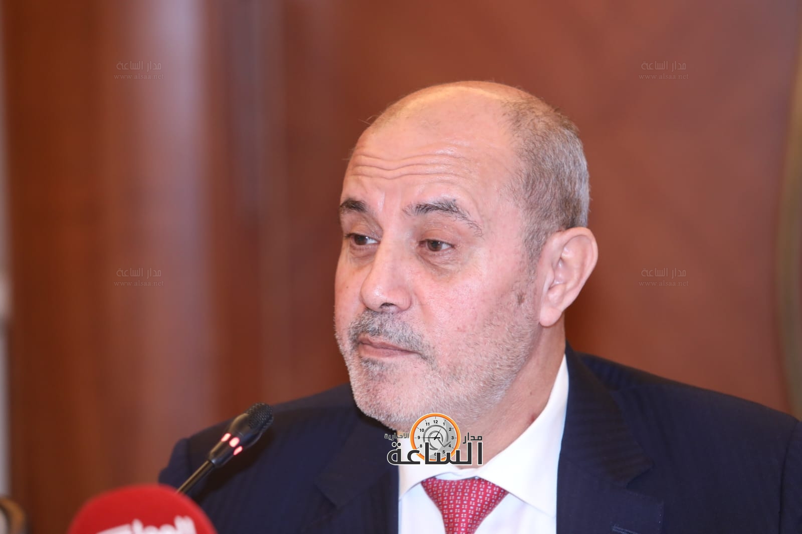 Madar Al-Saa Images 0.6415856316622479