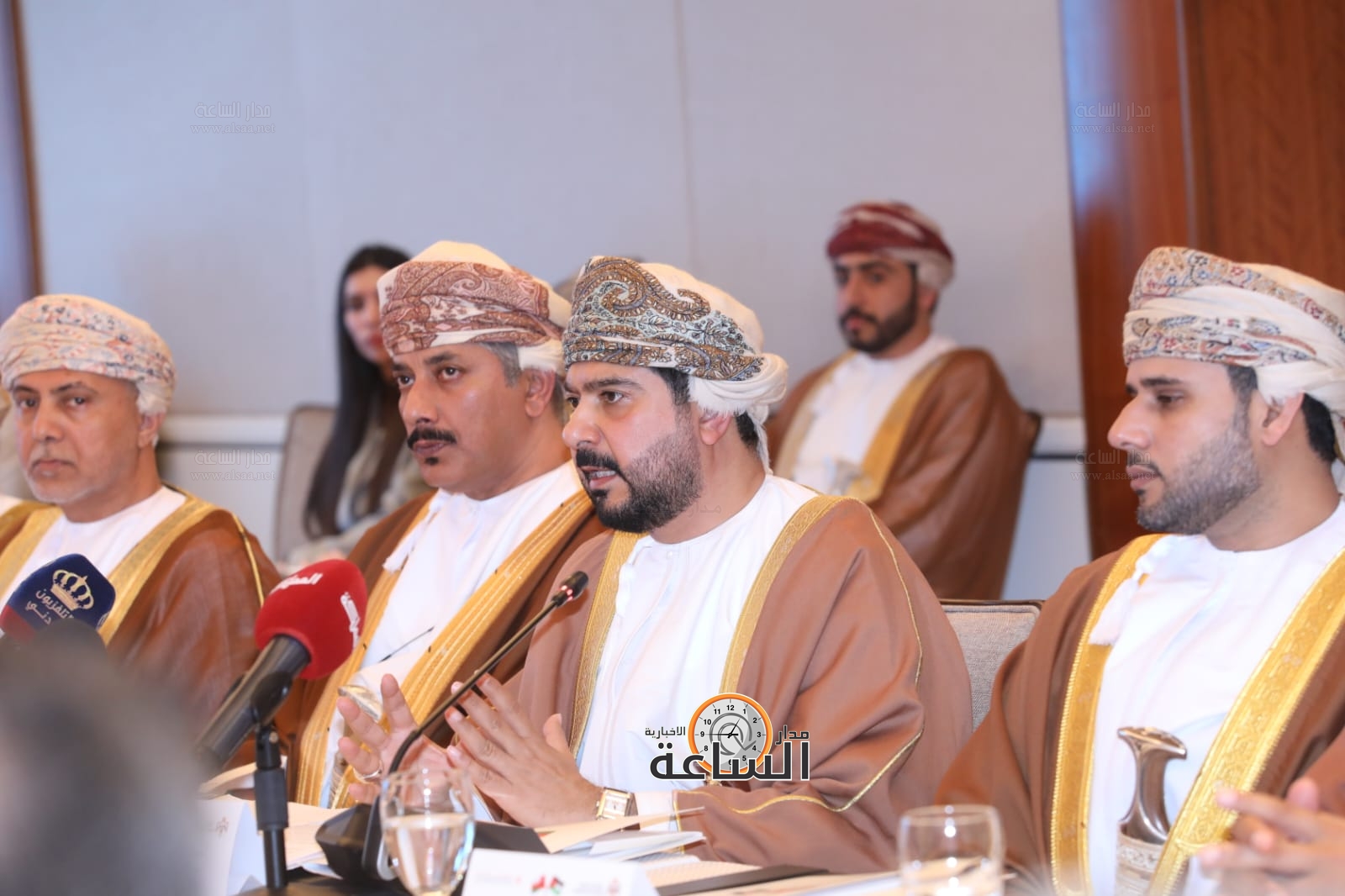 Madar Al-Saa Images 0.3867436416253853