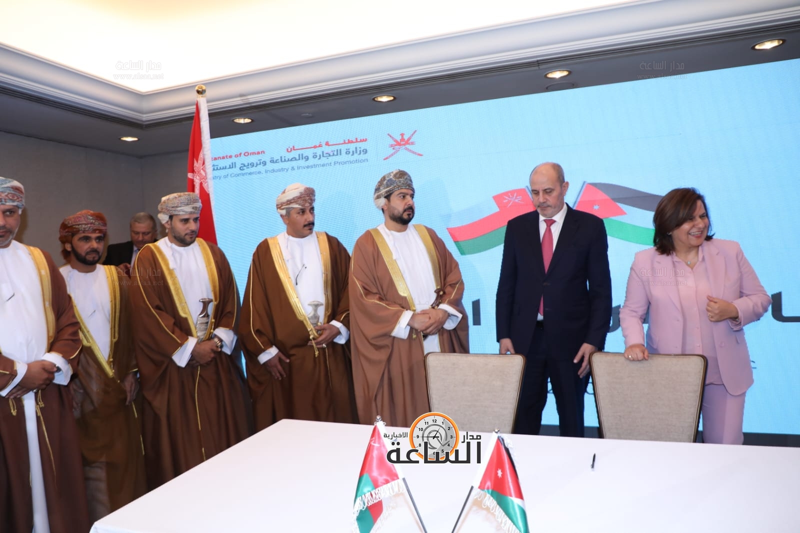 Madar Al-Saa Images 0.878762056942265