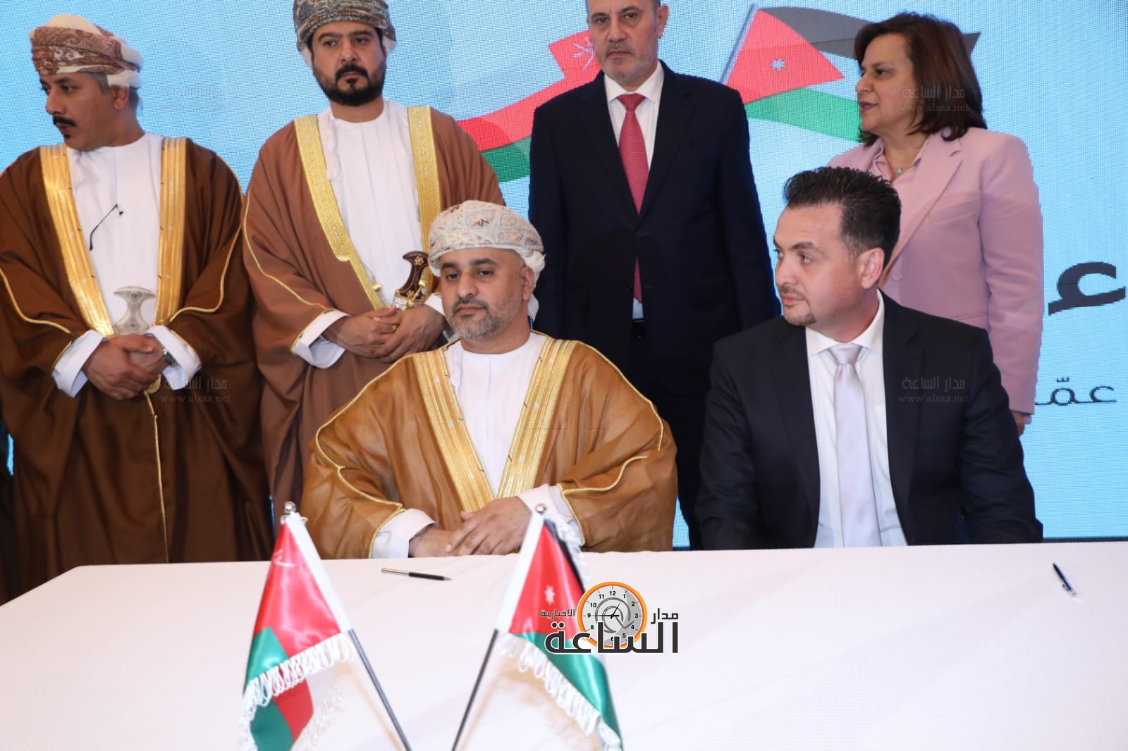 Madar Al-Saa Images 0.9374846949198699