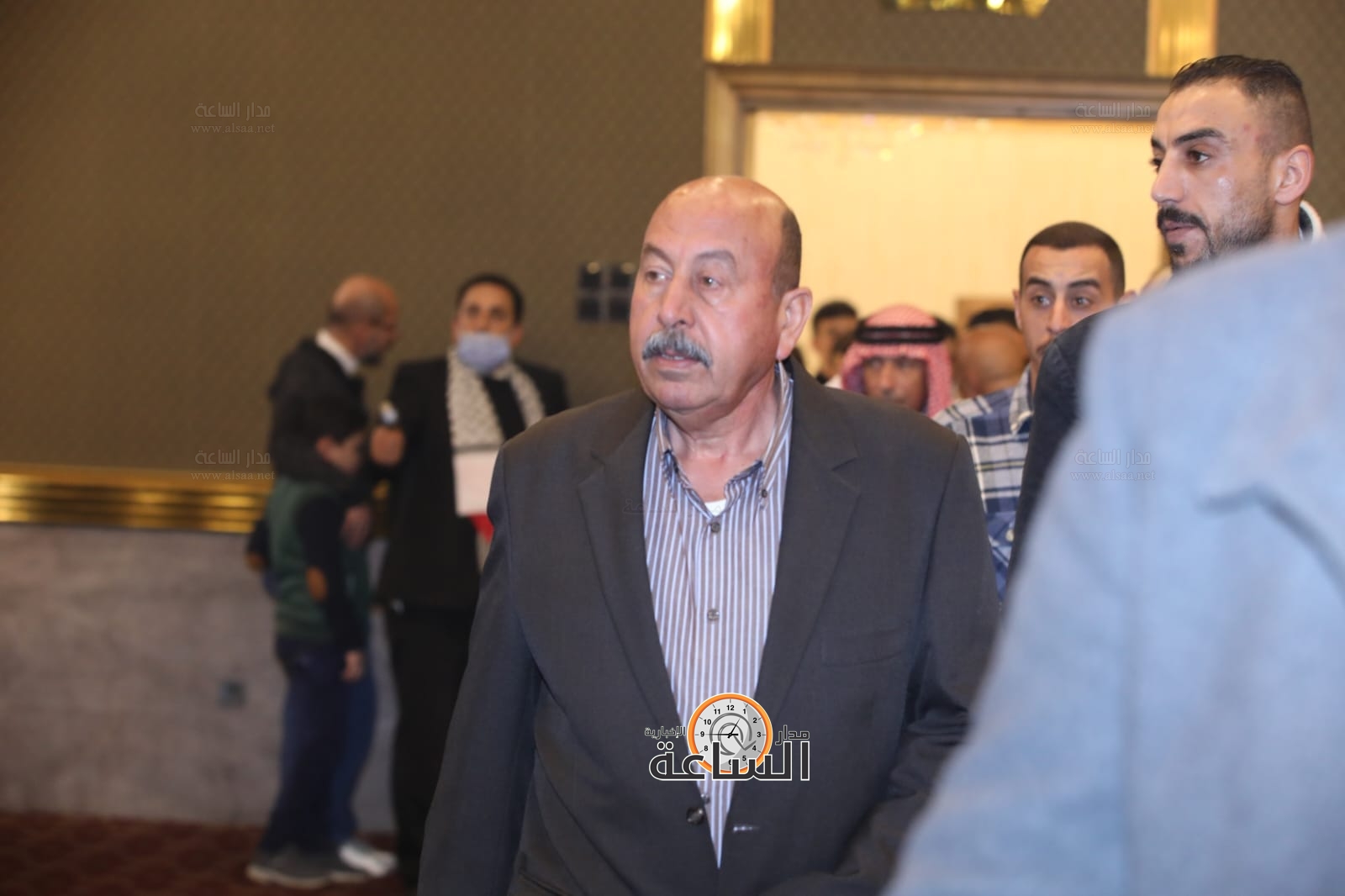 Madar Al-Saa Images 0.26333494953331216