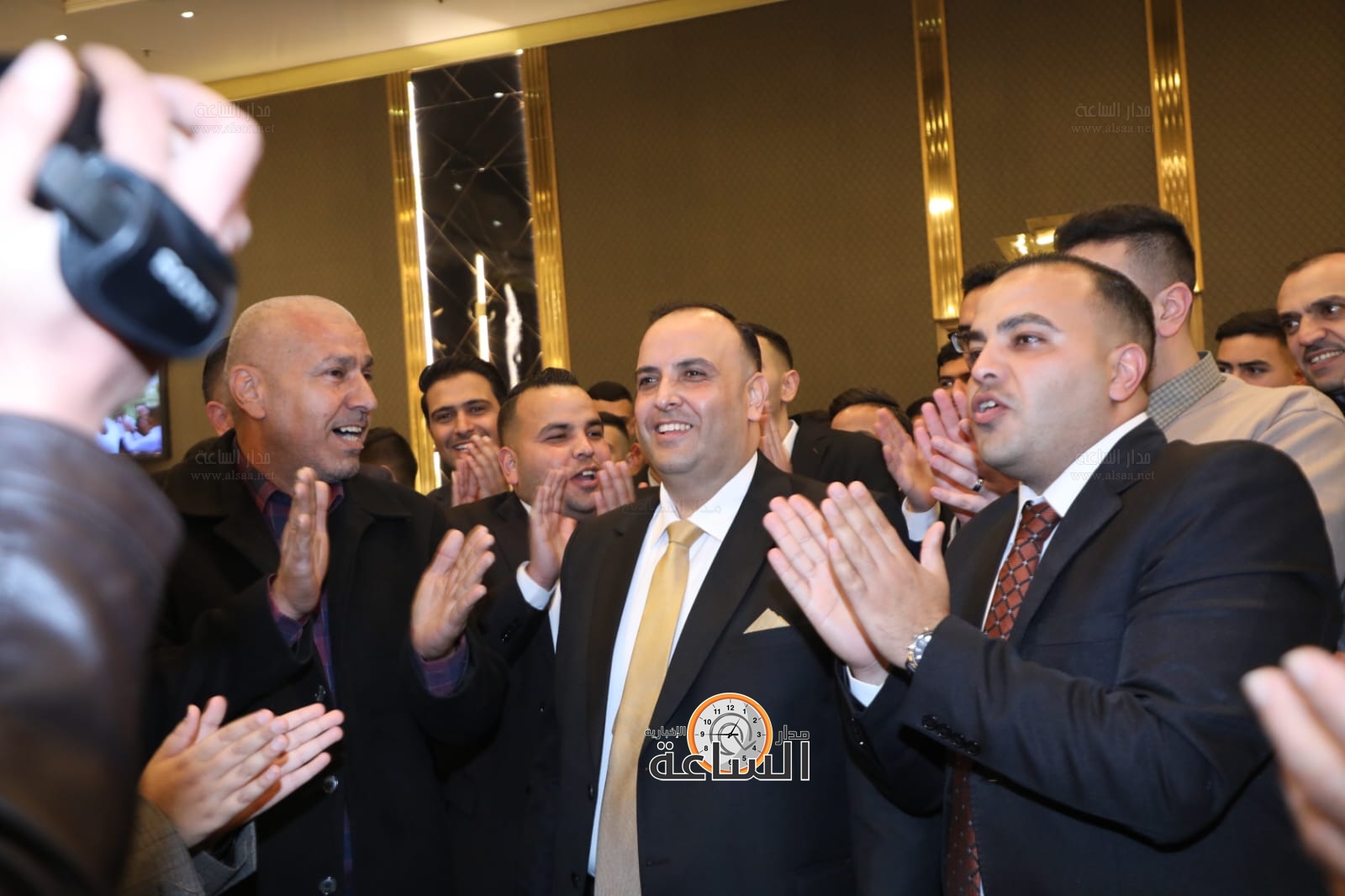 Madar Al-Saa Images 0.864587004685617