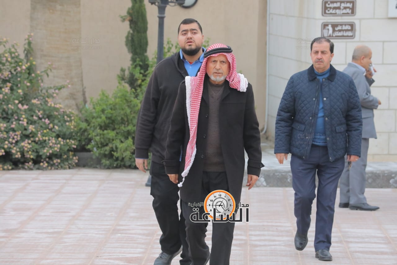 Madar Al-Saa Images 0.005812571624360885