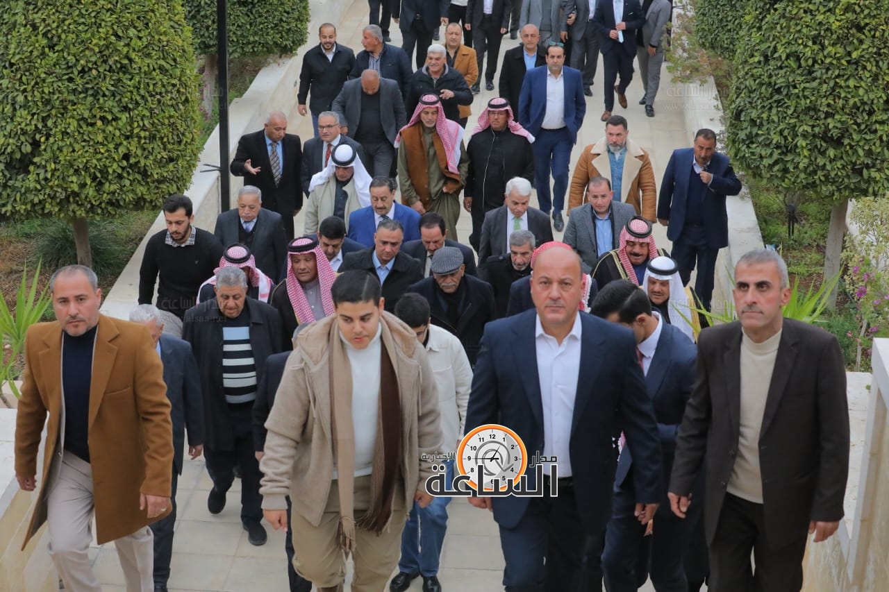 Madar Al-Saa Images 0.33358381824649497