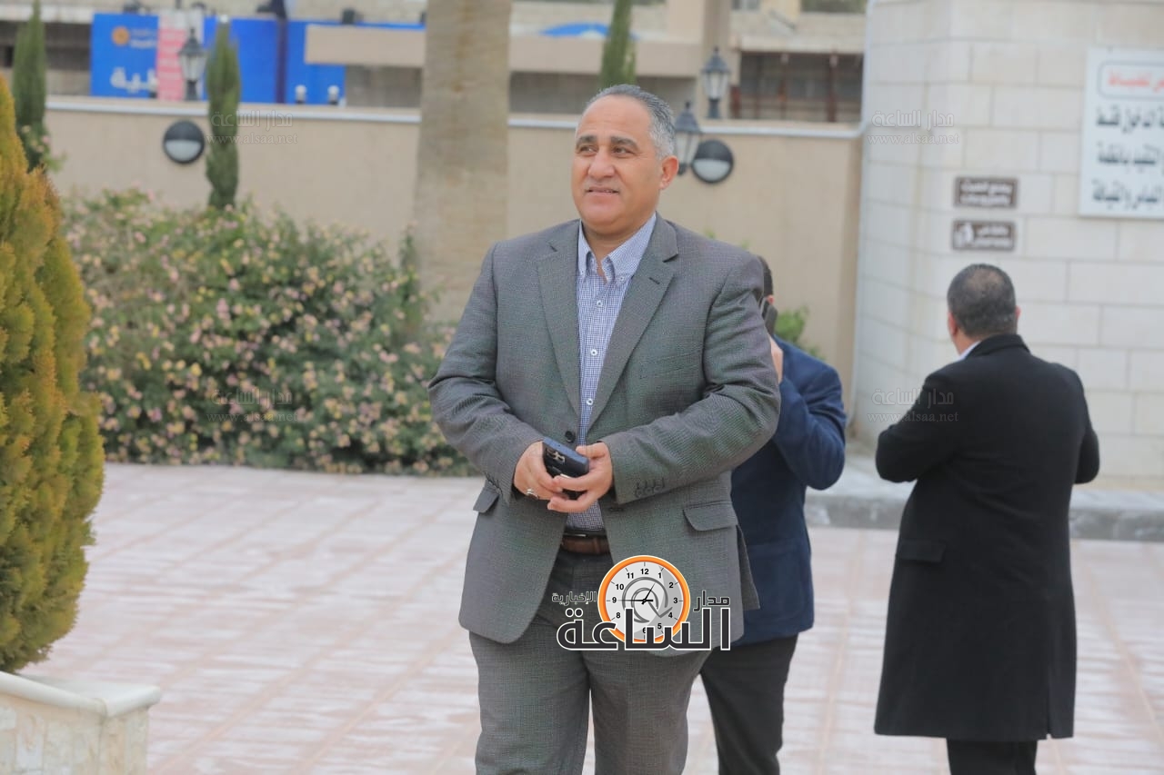 Madar Al-Saa Images 0.9015859991127297