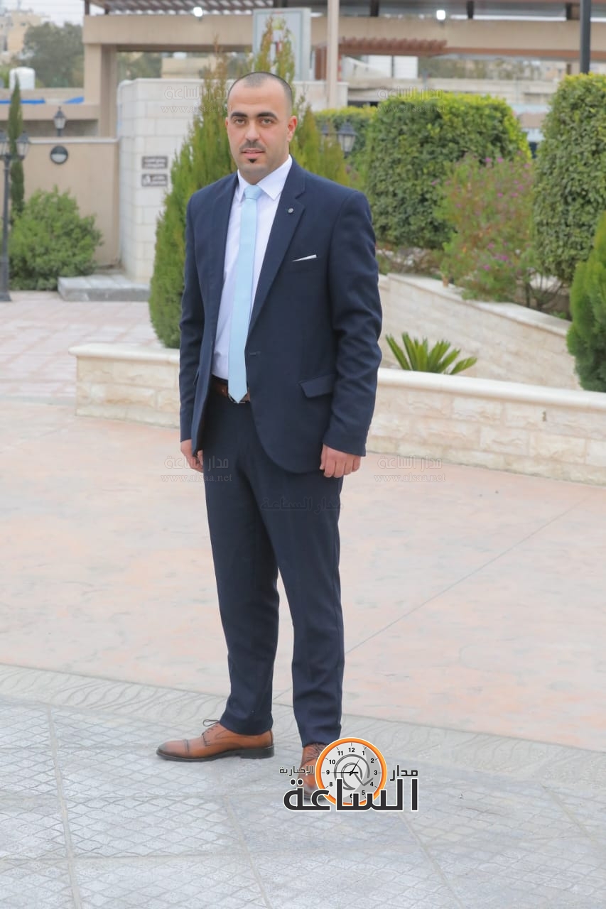 Madar Al-Saa Images 0.4211289363502204