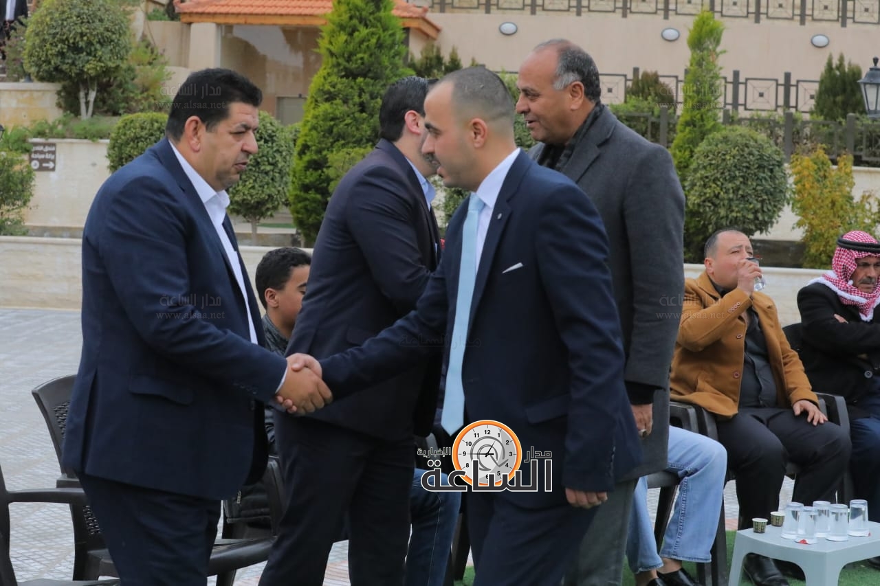 Madar Al-Saa Images 0.7147460012825038