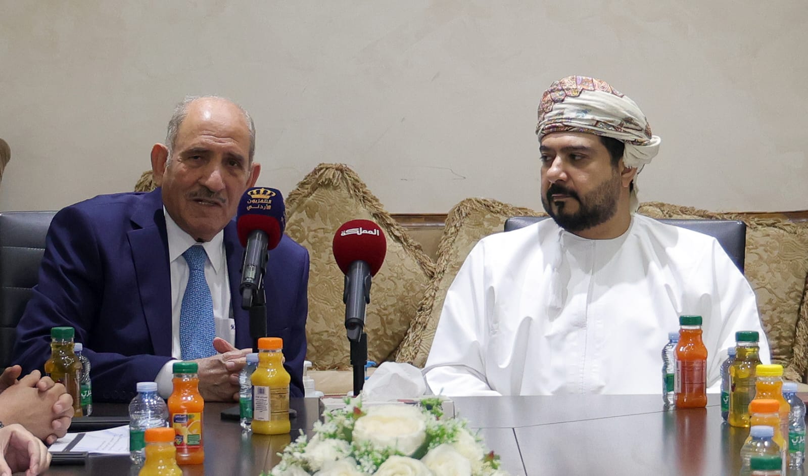 Madar Al-Saa Images 0.7291804030644546