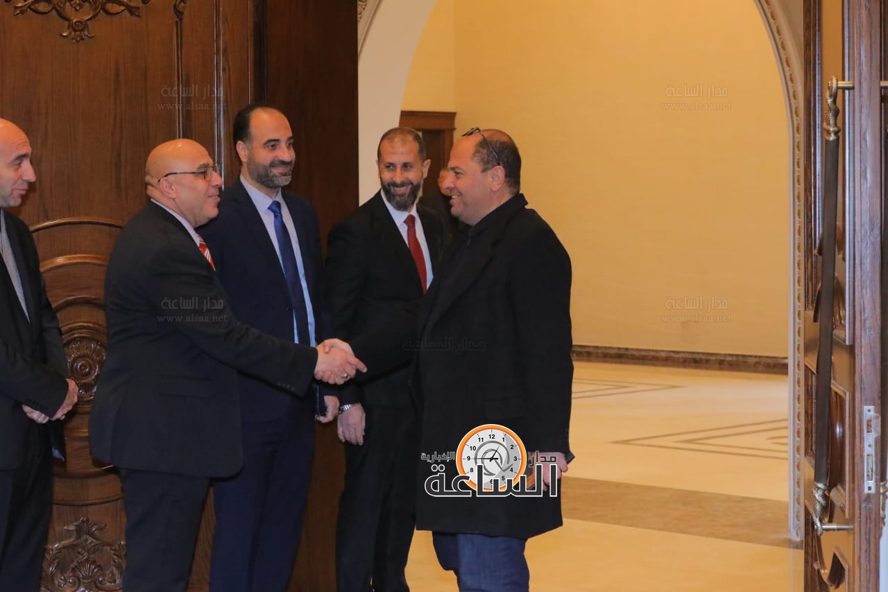 Madar Al-Saa Images 0.9467700476525505