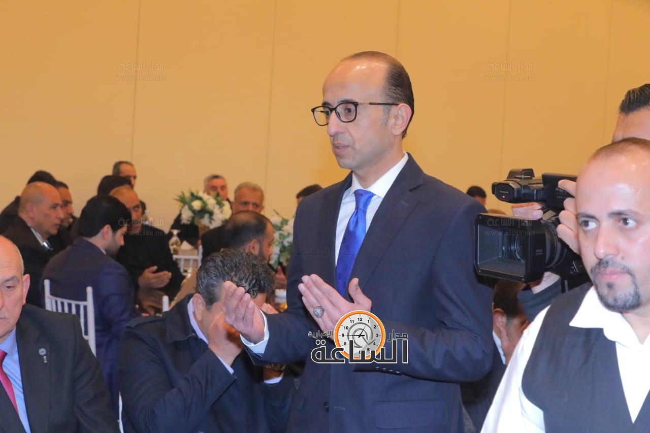 Madar Al-Saa Images 0.8900176746861421