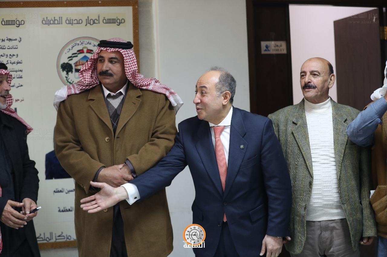 Madar Al-Saa Images 0.08203279031807575