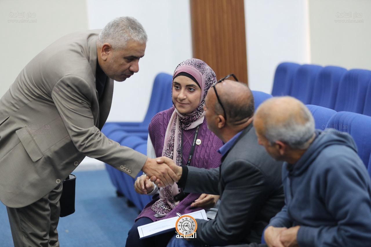 Madar Al-Saa Images 0.5095820886736575