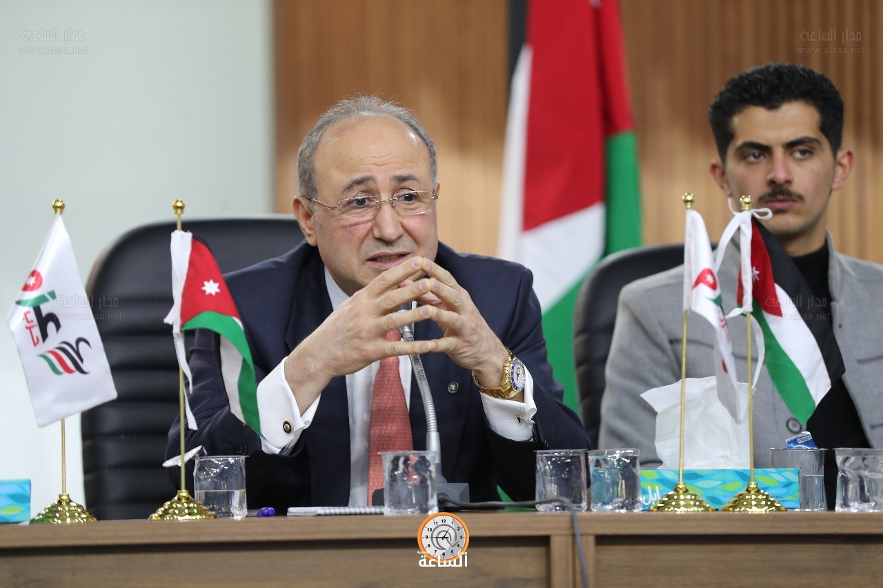 Madar Al-Saa Images 0.1735291725562209