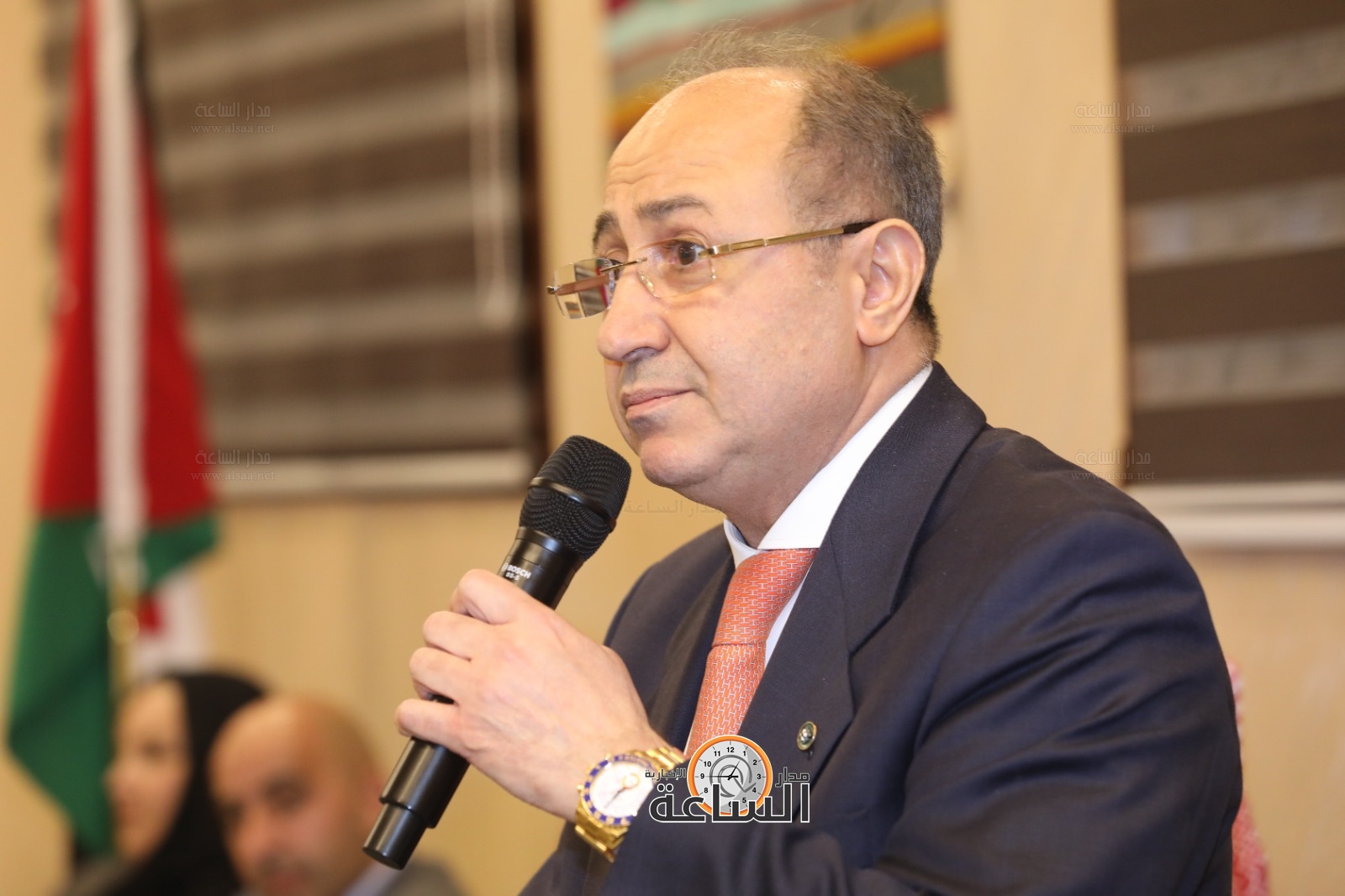 Madar Al-Saa Images 0.0890180539651162