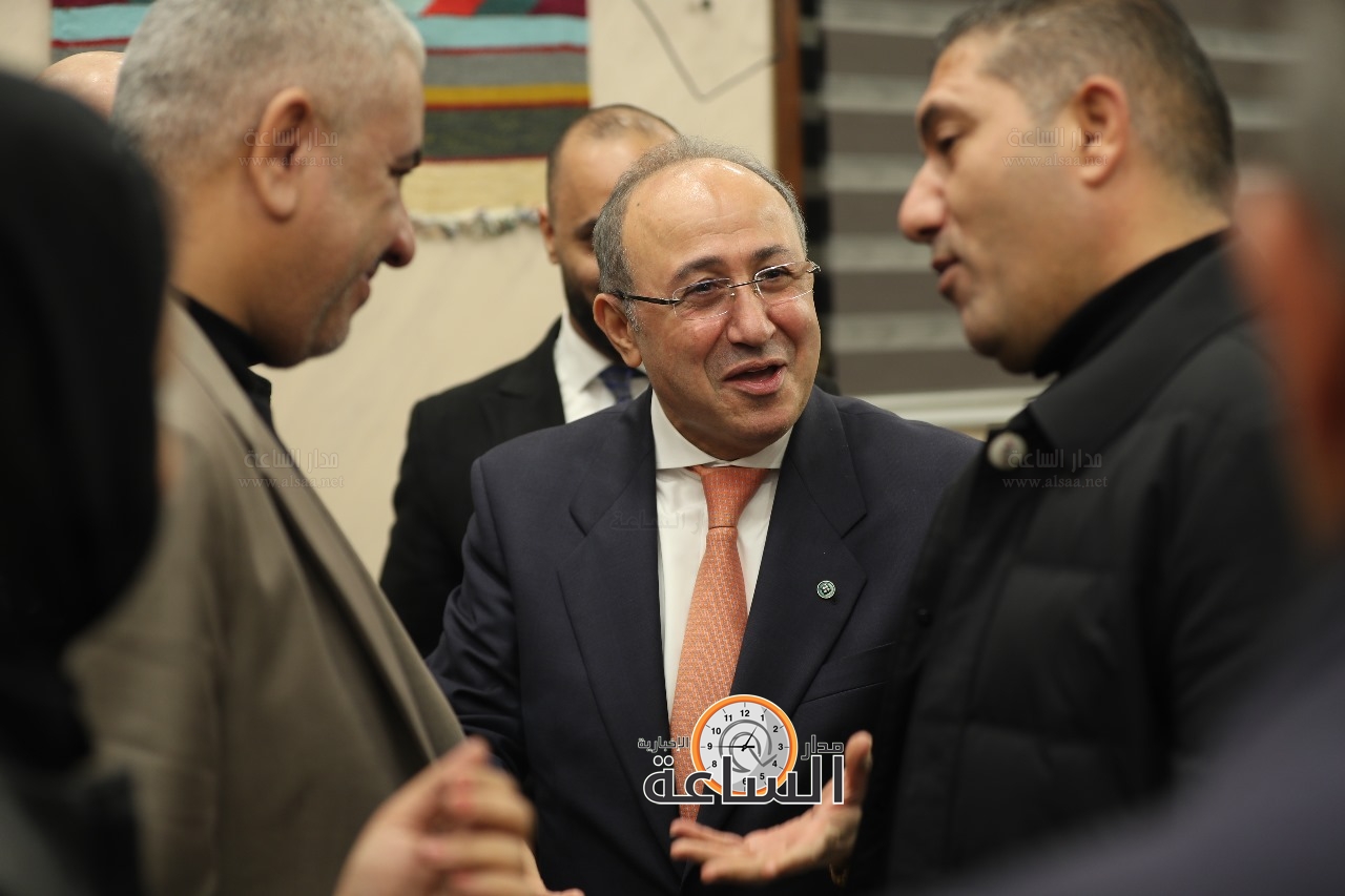 Madar Al-Saa Images 0.773345328166658