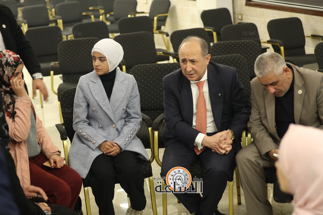 Madar Al-Saa Images 0.03962085136481264