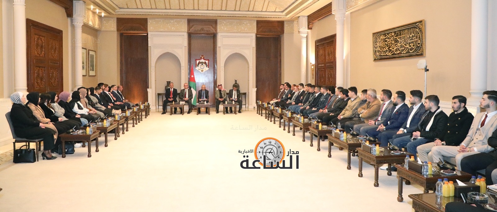 Madar Al-Saa Images 0.5407394098082263