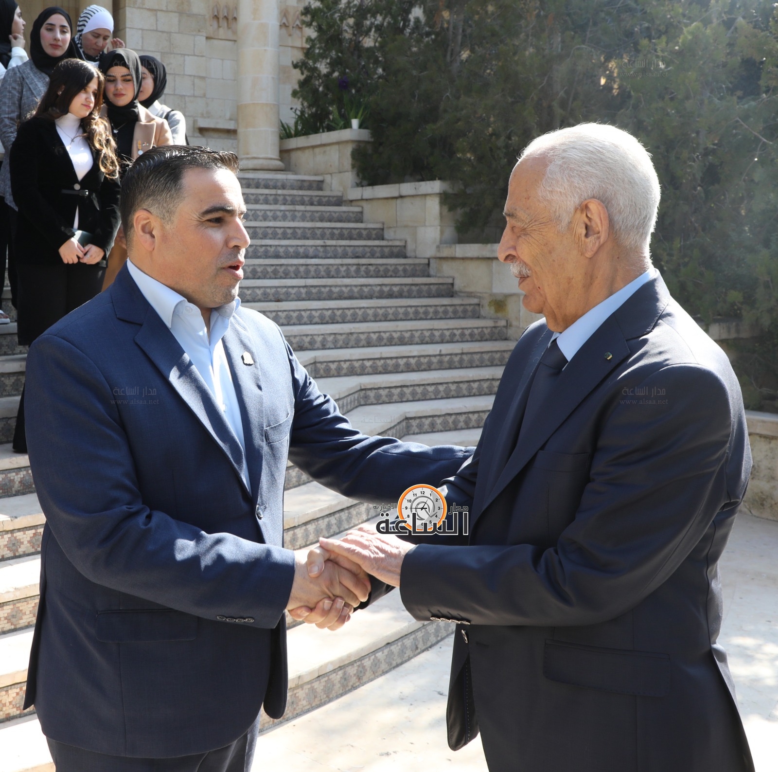 Madar Al-Saa Images 0.09571526220623539