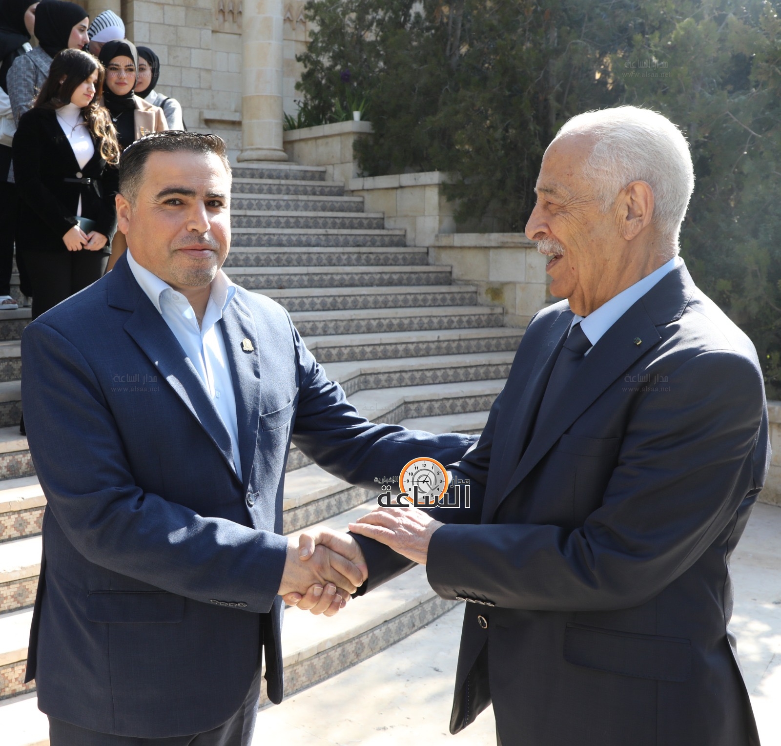 Madar Al-Saa Images 0.034779988084228664