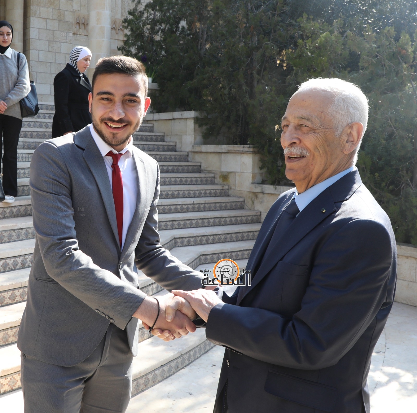 Madar Al-Saa Images 0.7925281570549798