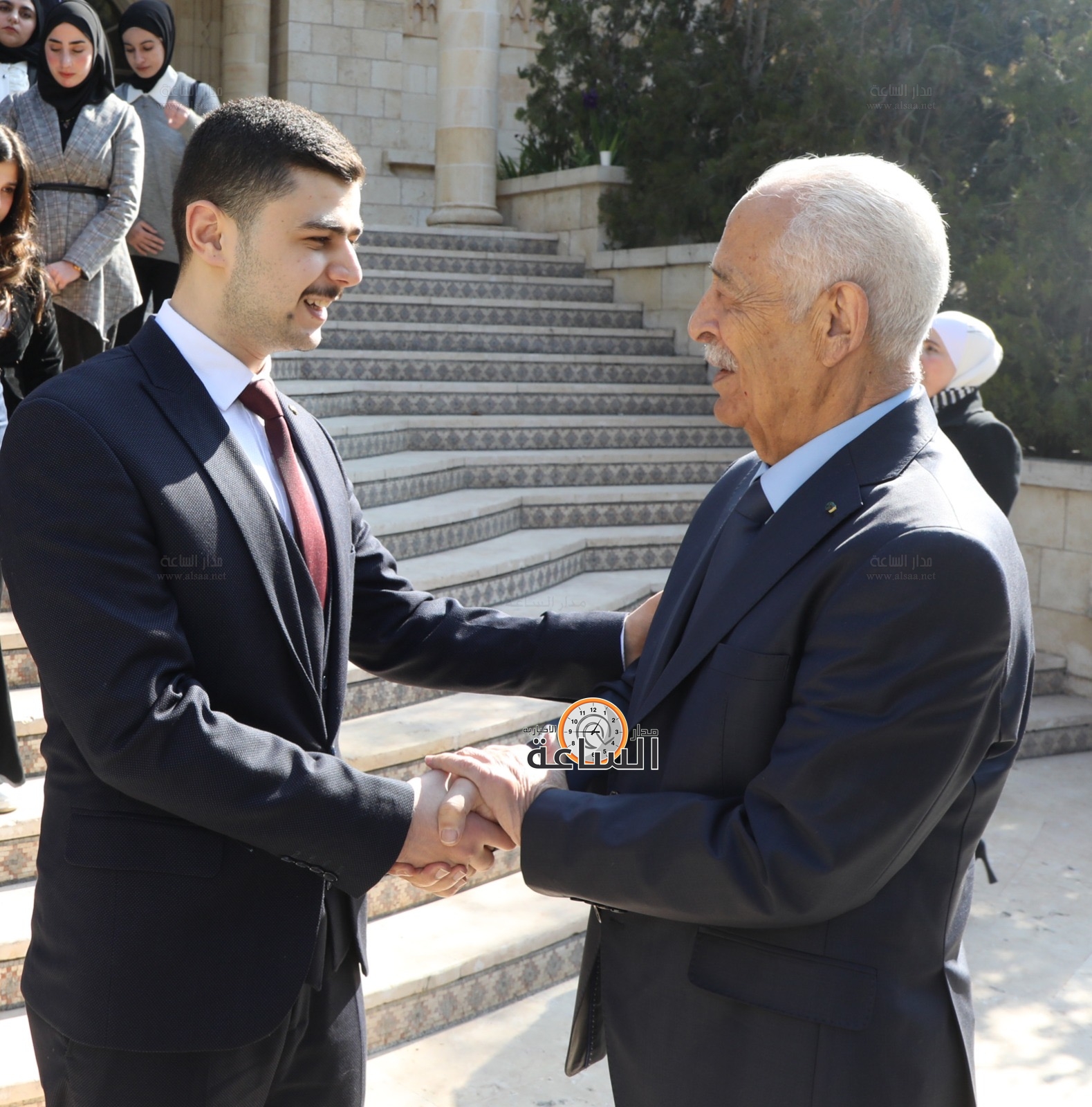 Madar Al-Saa Images 0.20419330509068812