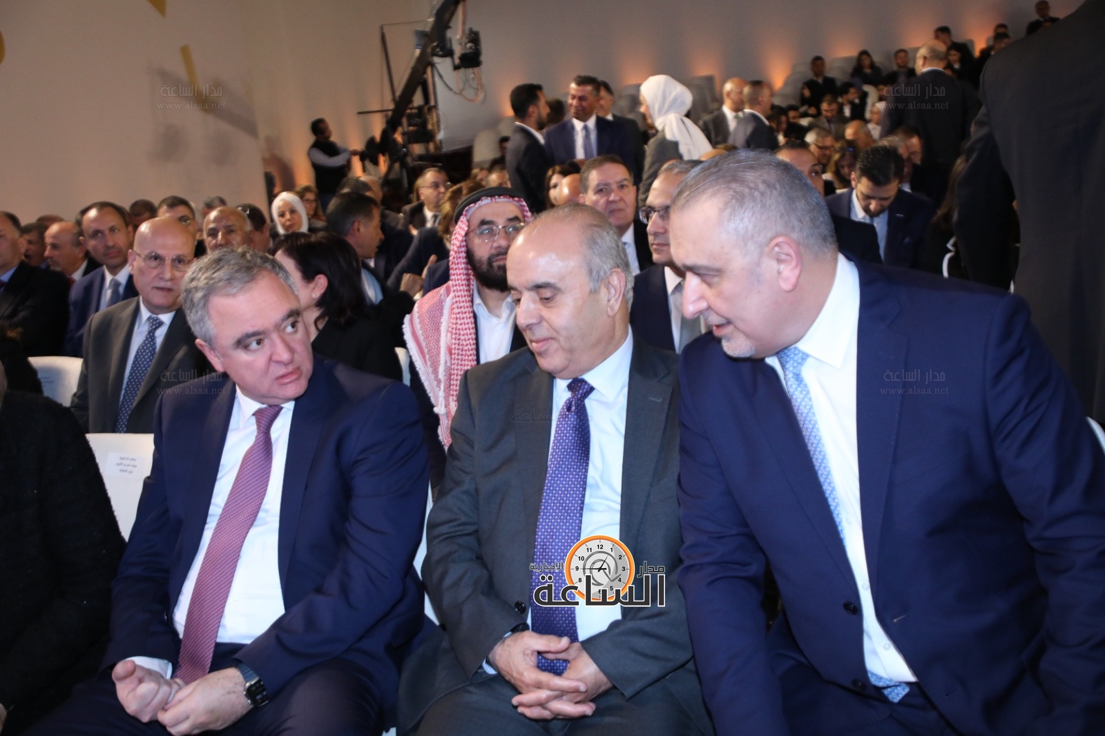 Madar Al-Saa Images 0.17681811340924347