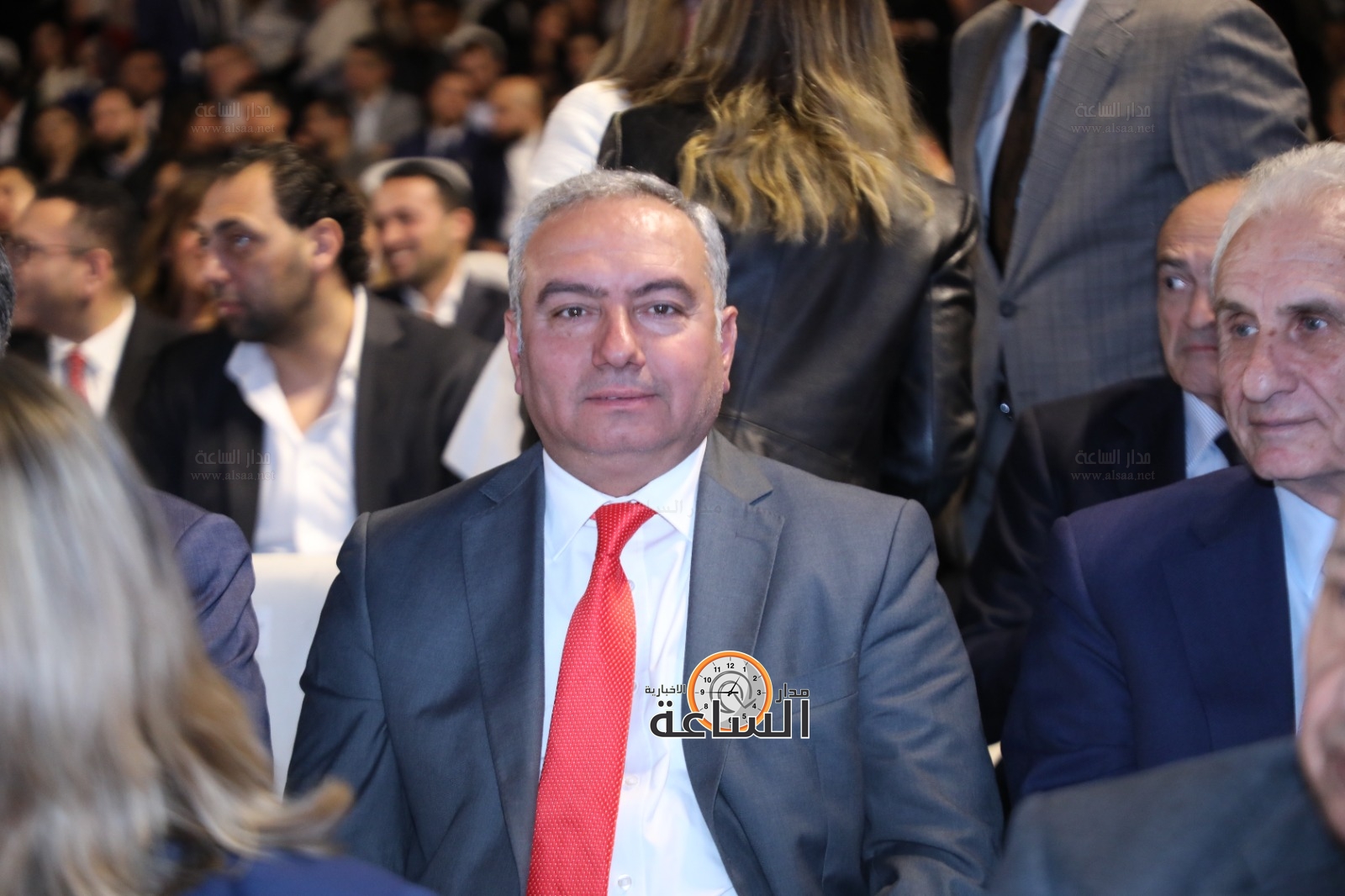 Madar Al-Saa Images 0.8984679654086154