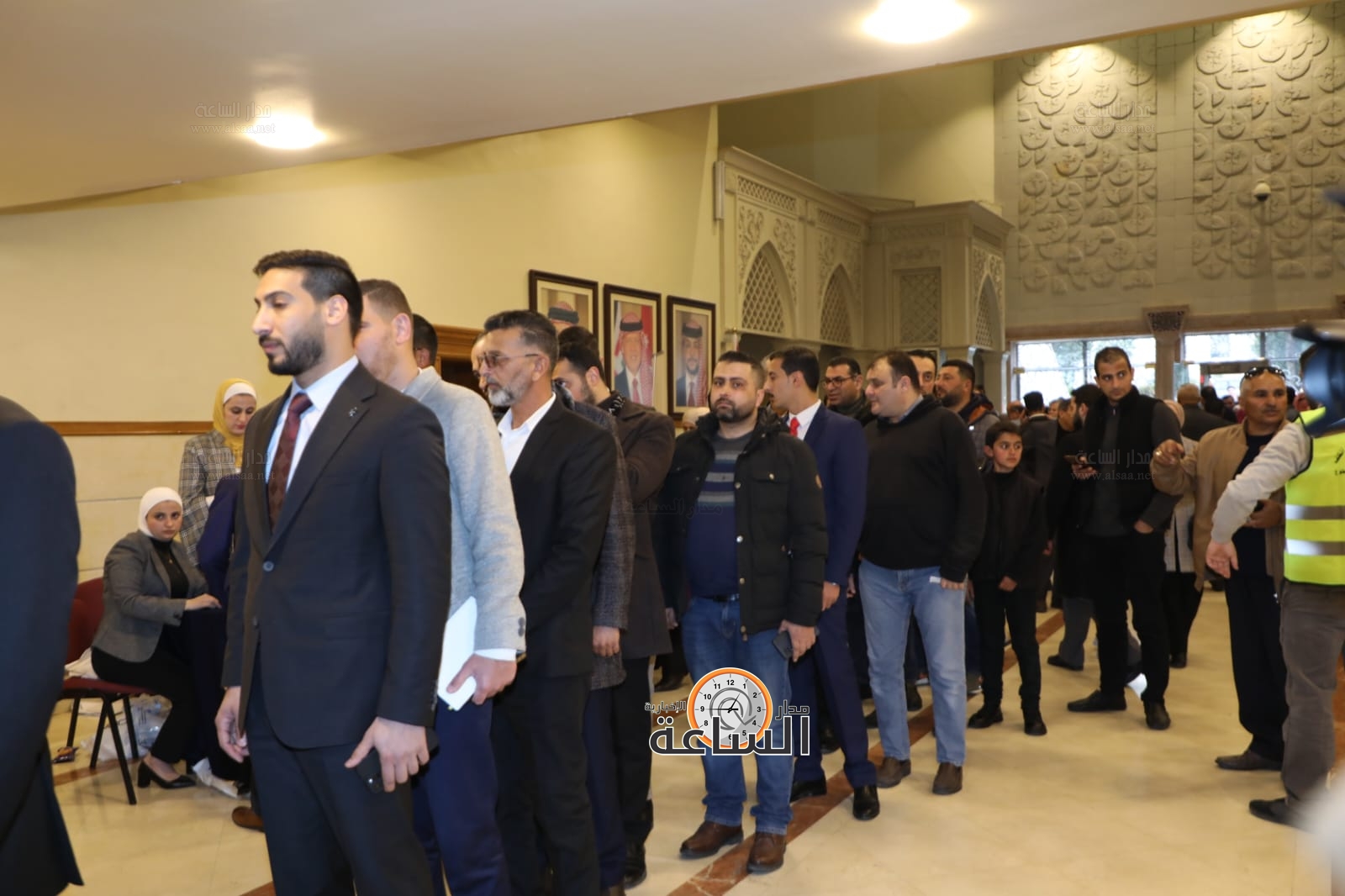 Madar Al-Saa Images 0.3934660480302763