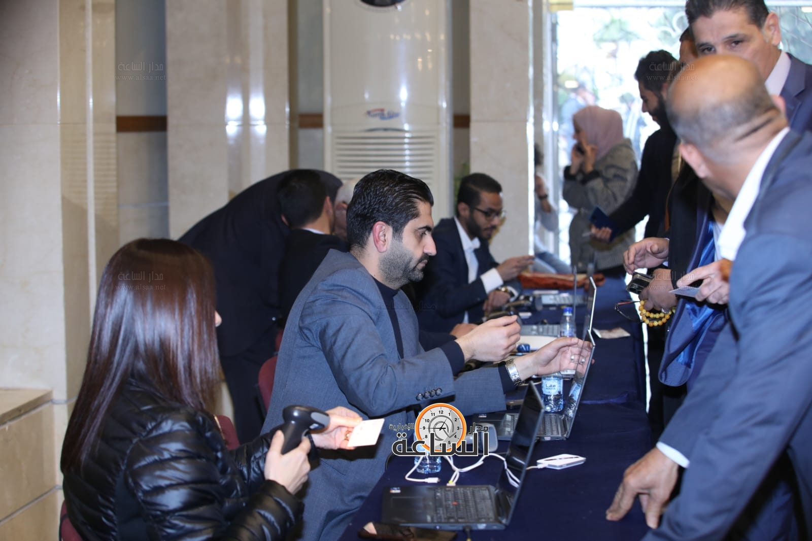 Madar Al-Saa Images 0.12499790655054843