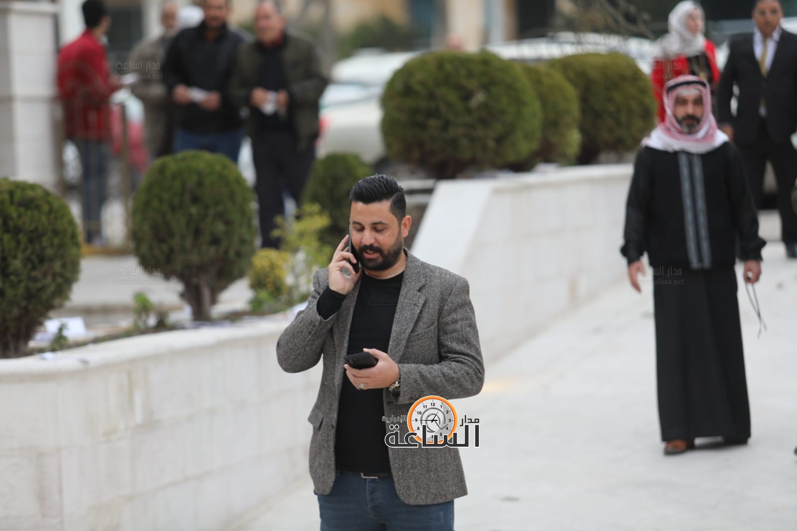 Madar Al-Saa Images 0.4250809718023023