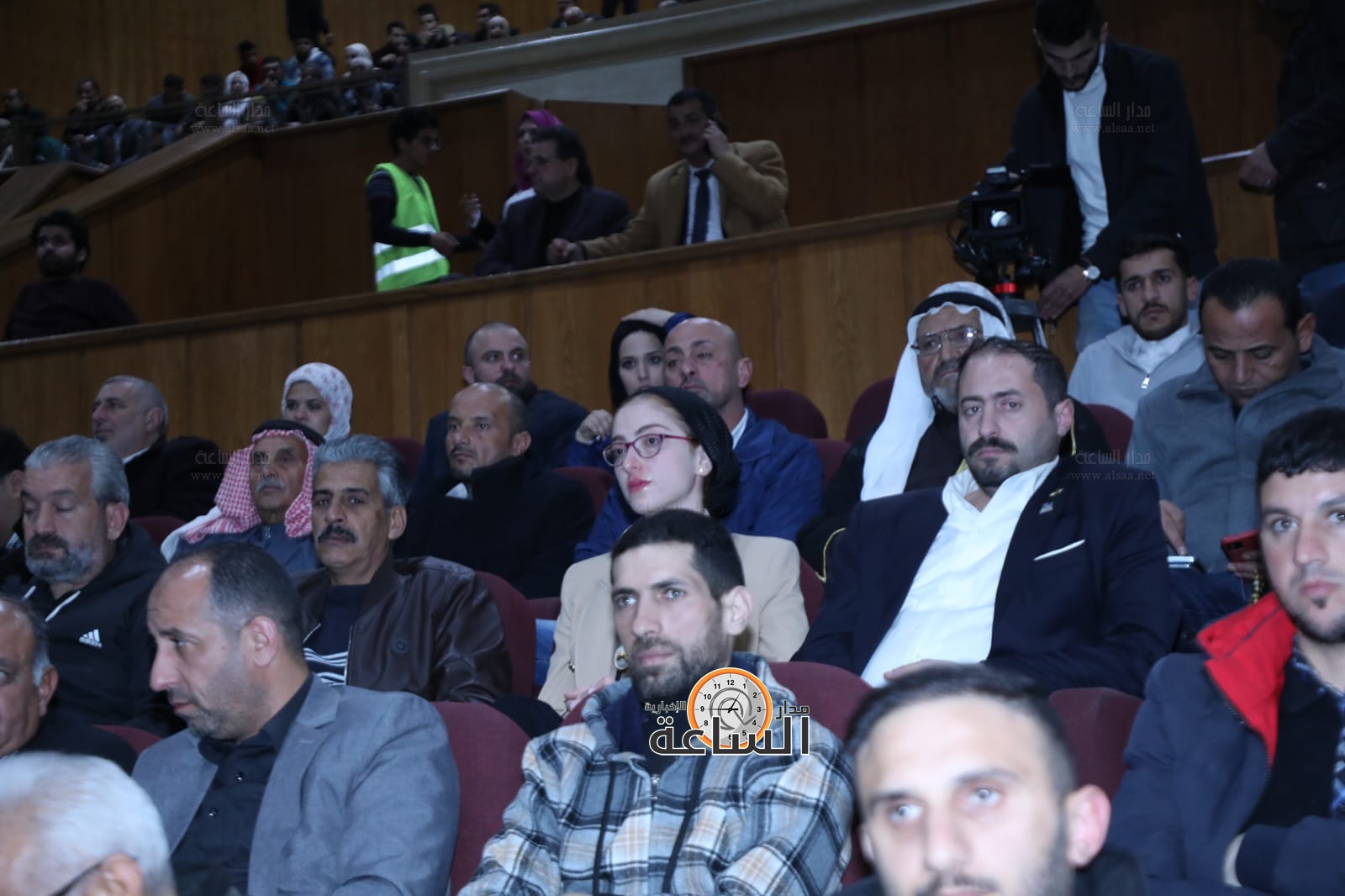 Madar Al-Saa Images 0.45383020977126964