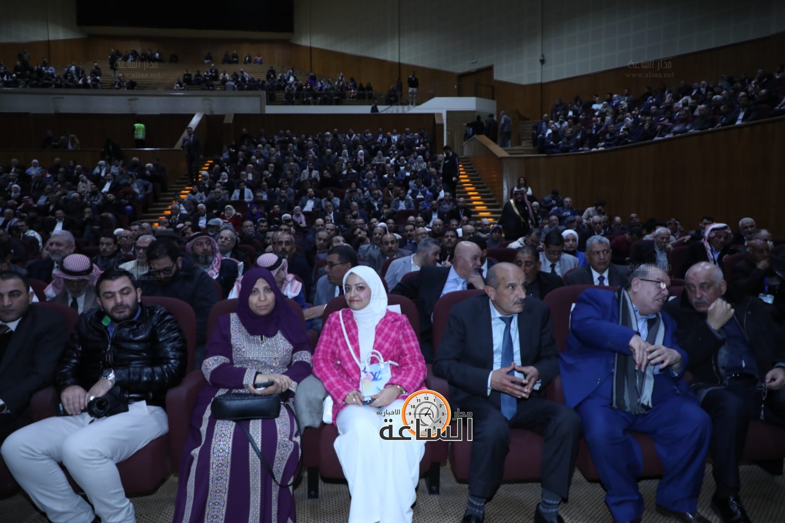 Madar Al-Saa Images 0.3182686733779385