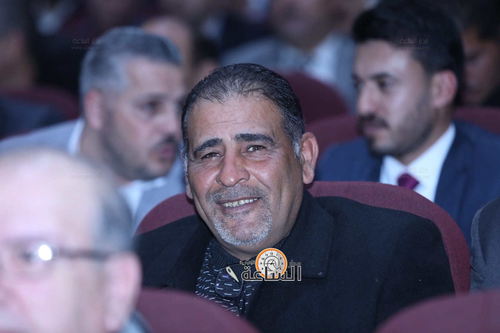 Madar Al-Saa Images 0.4852944382077571