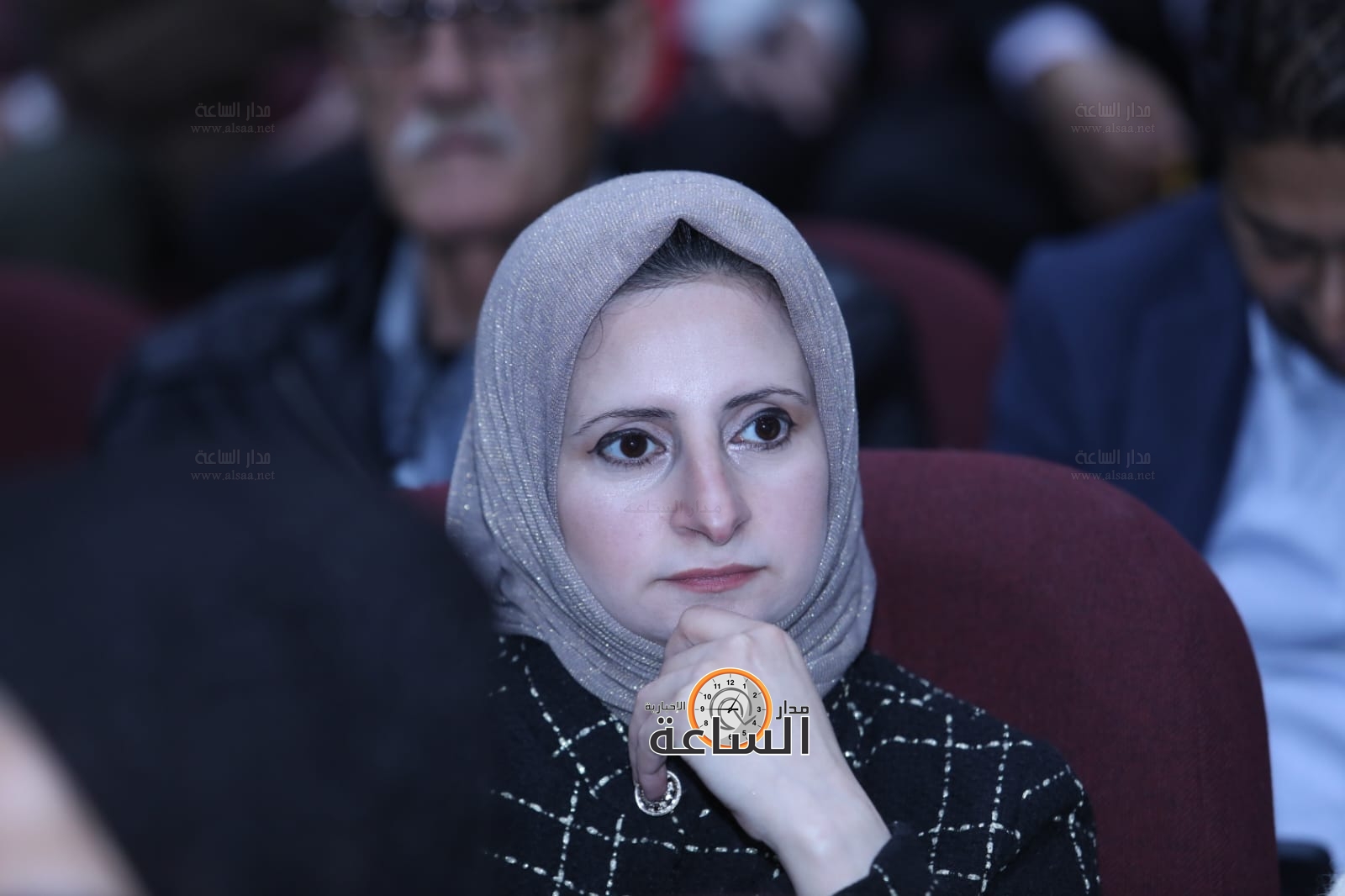 Madar Al-Saa Images 0.9608643333660776