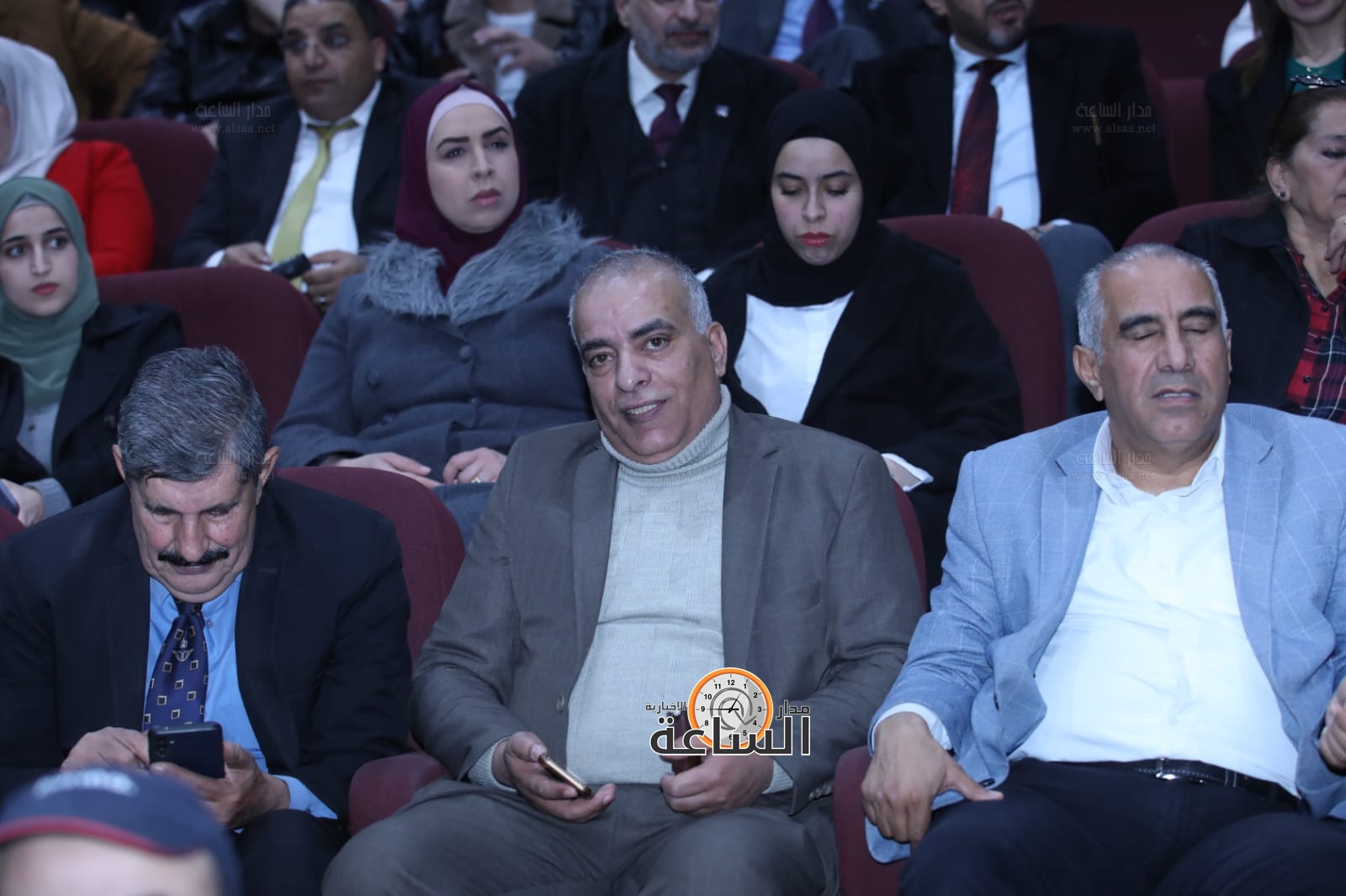 Madar Al-Saa Images 0.6362072939433097