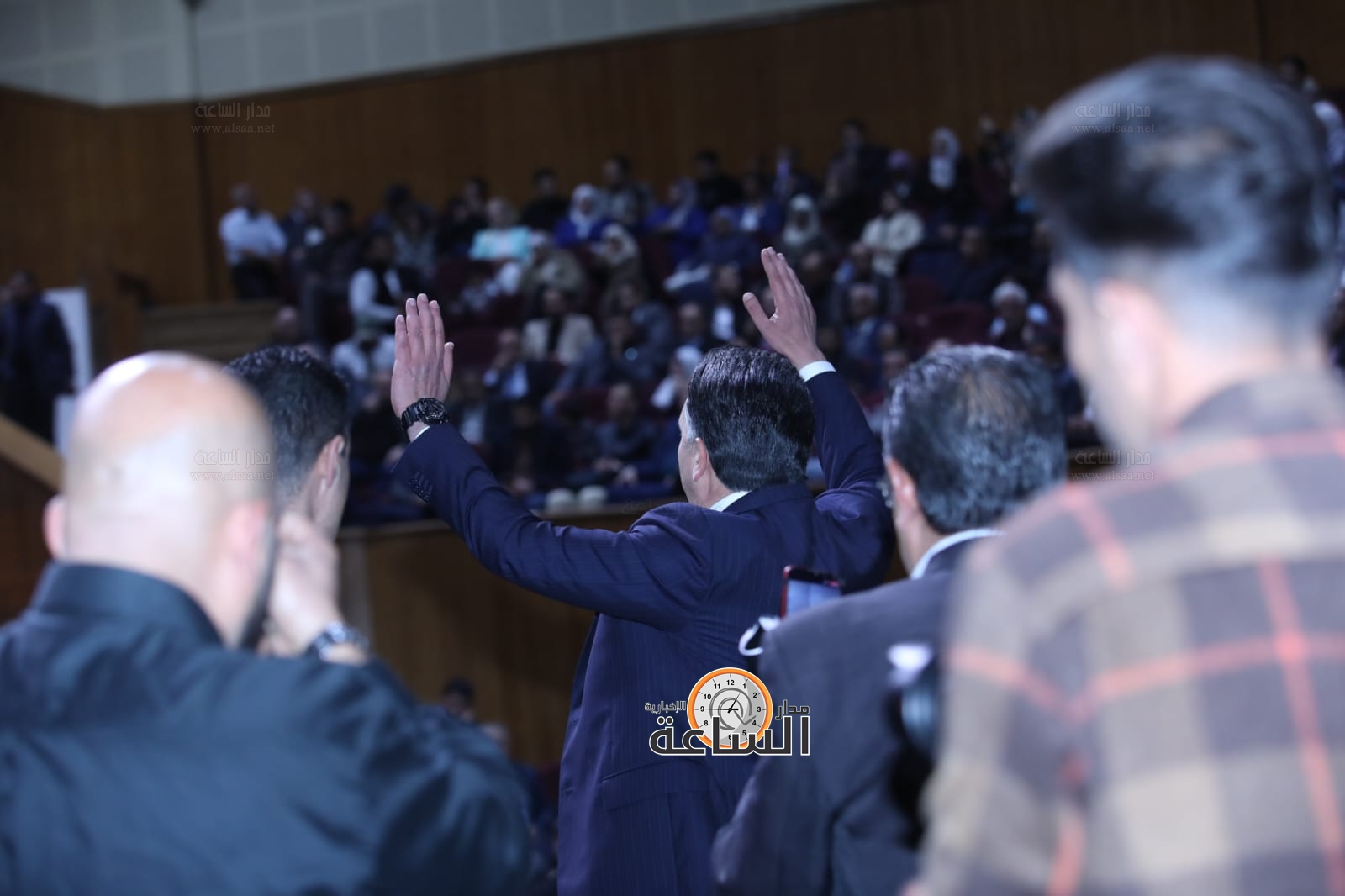 Madar Al-Saa Images 0.07425902403650486