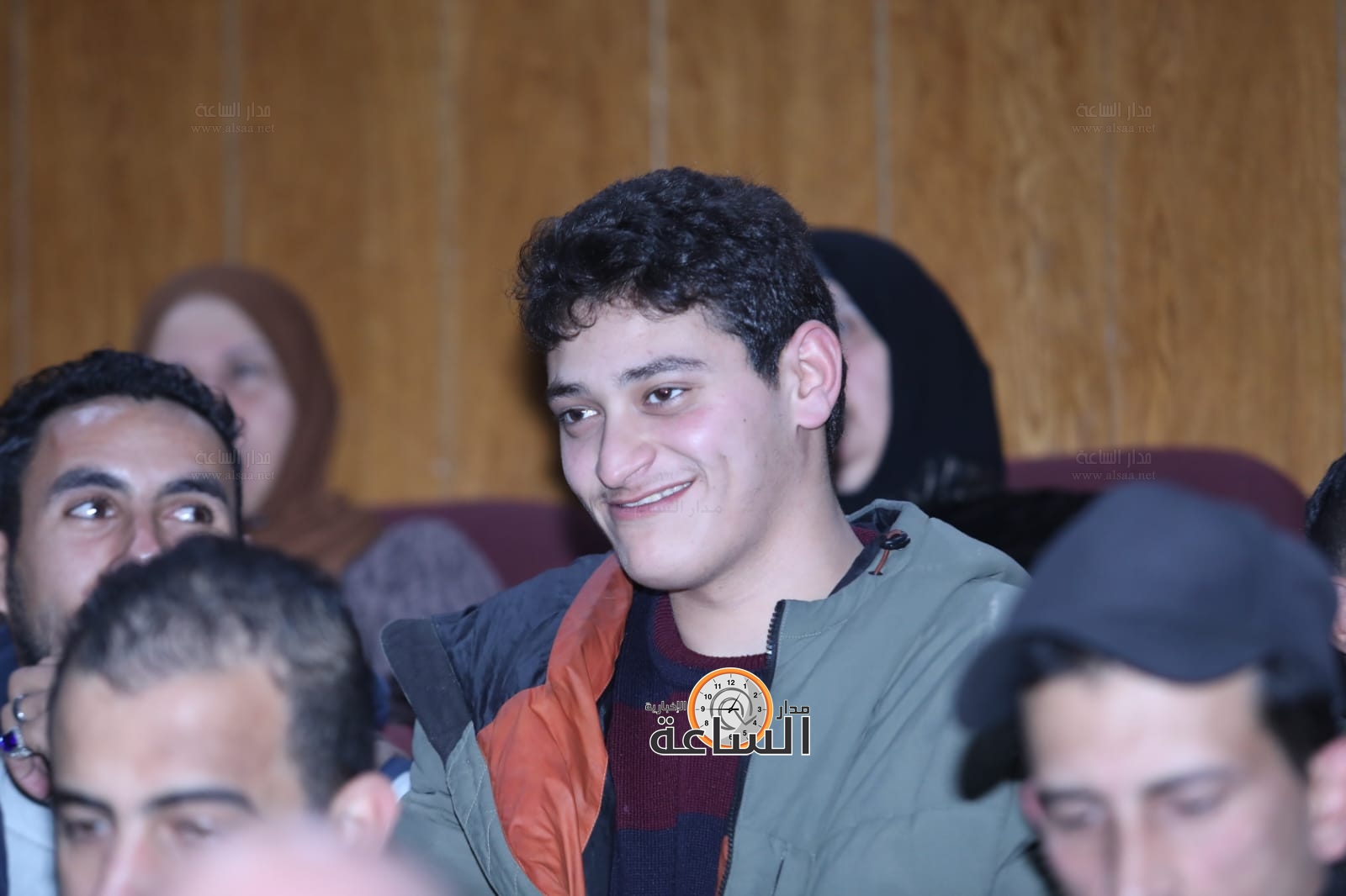 Madar Al-Saa Images 0.07639716601388025