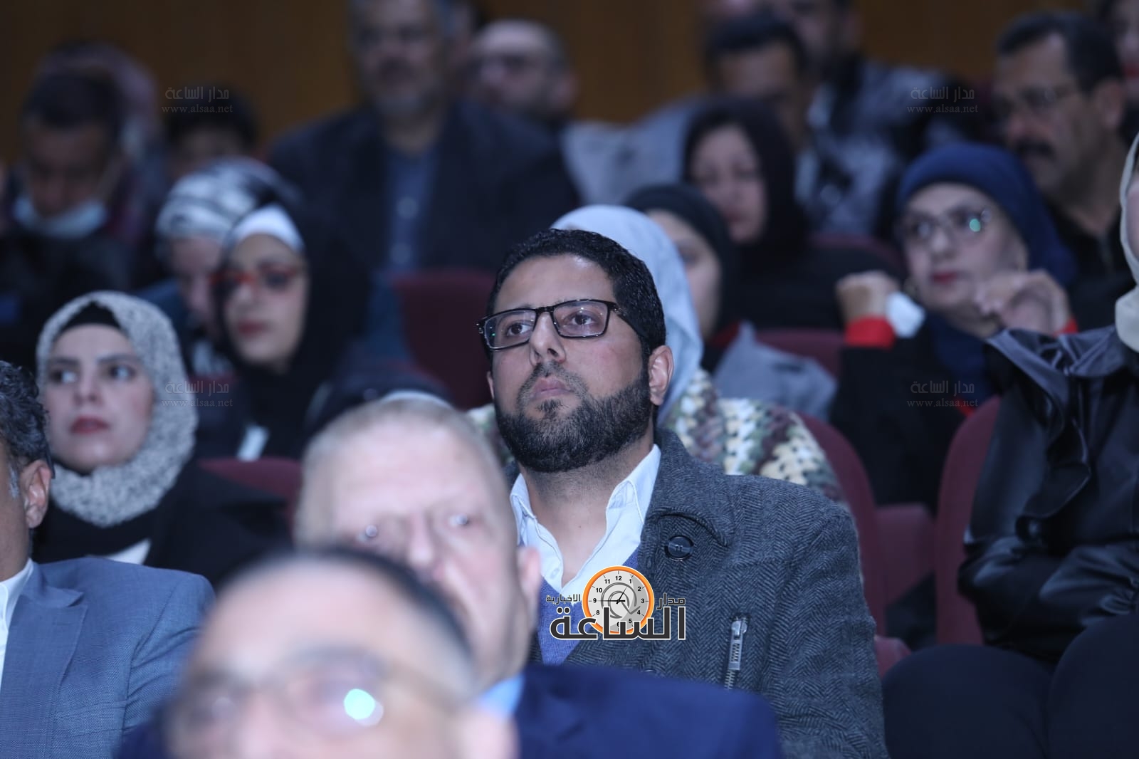 Madar Al-Saa Images 0.5941686612527532